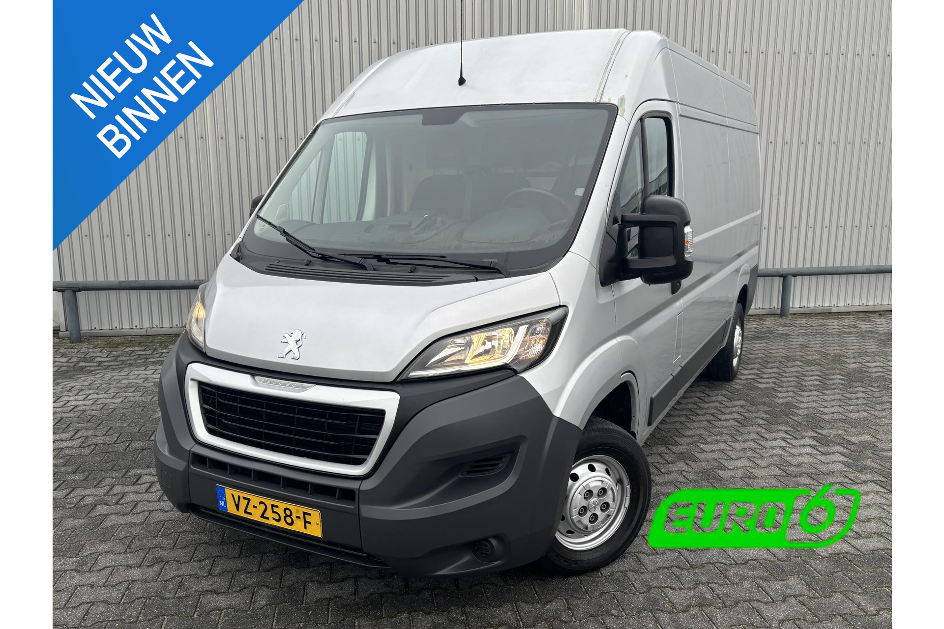 Peugeot Boxer 330 2.0 BlueHDI L2H2 Premium*A/C*NAVI*HAAK*CAM*